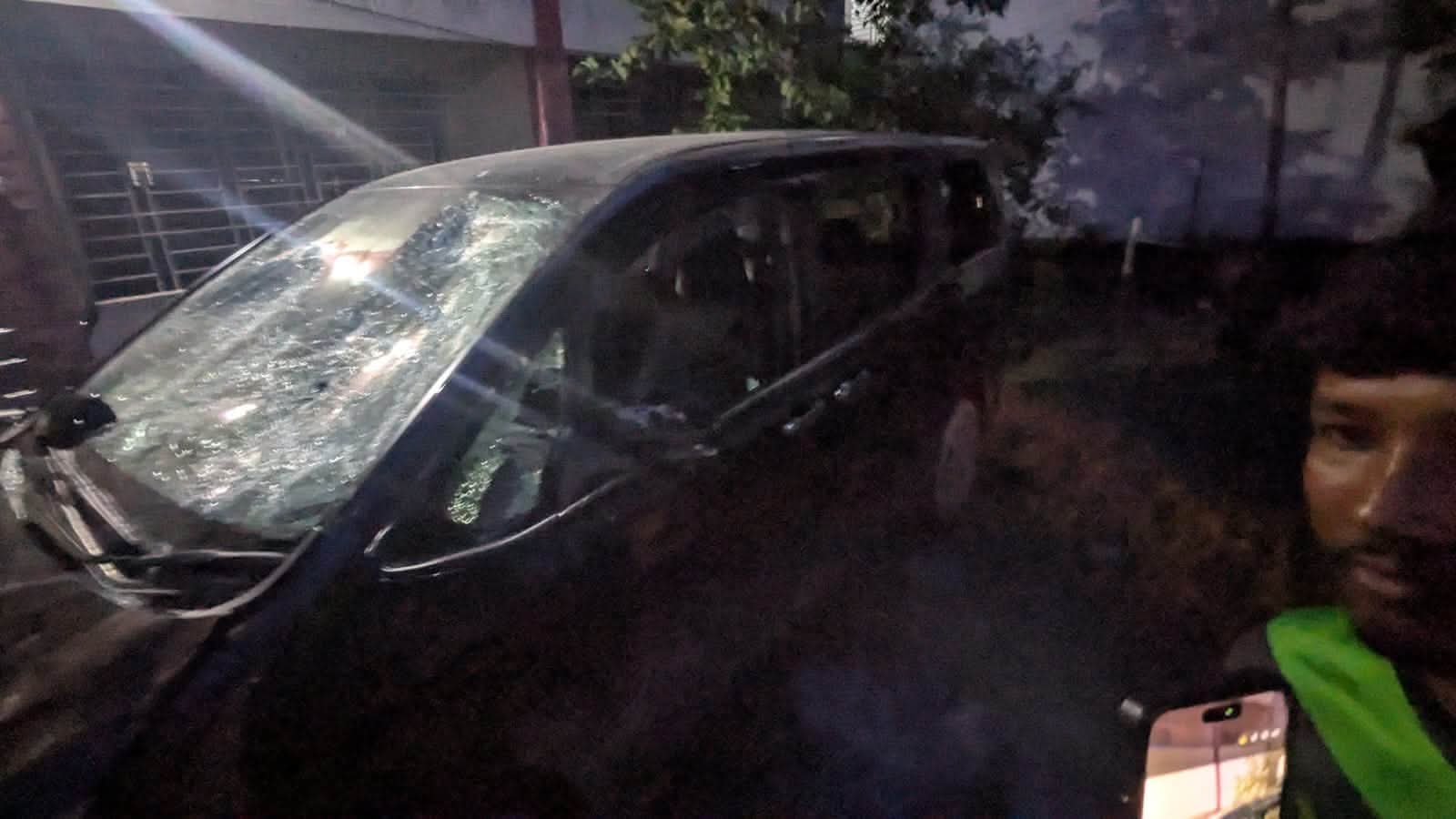 ইসলামপুরে উপজেলা বিএনপির সভাপতি ও সাধারণ সম্পাদকের গাড়ি ভাঙচুরের অভিযোগ